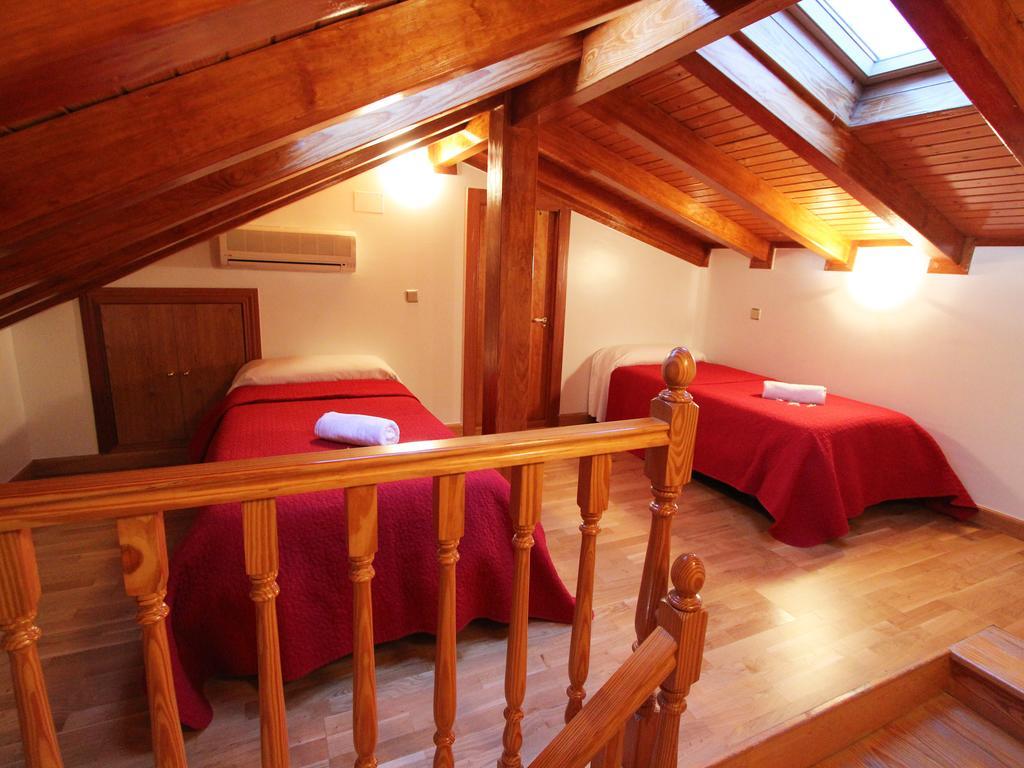 Apartamentos Good Stay Prado Madrid Room photo