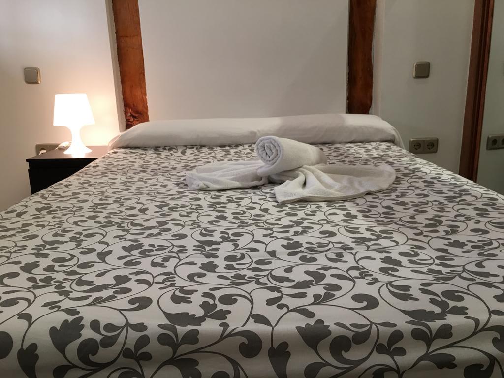 Apartamentos Good Stay Prado Madrid Exterior photo